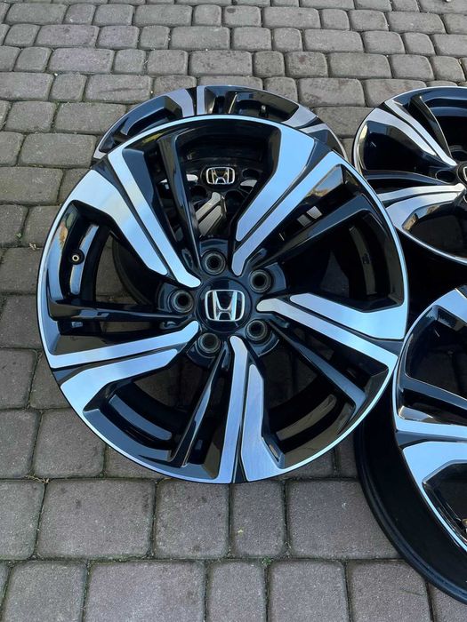 Oryginalne alufelgi Honda 5x114,3 17 Civic Accord CR-V HR-V BICOLOR