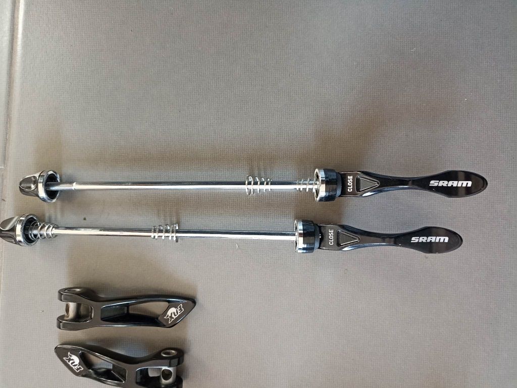 Części rowerowe korba przerzutki Shimano