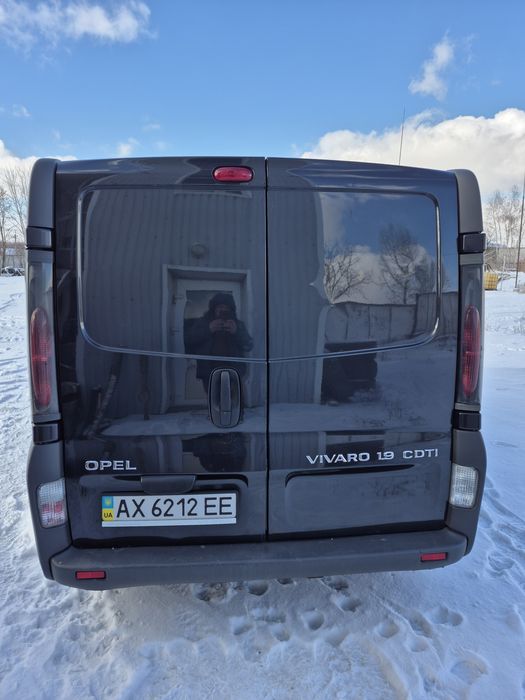 Продам Опель віваро
