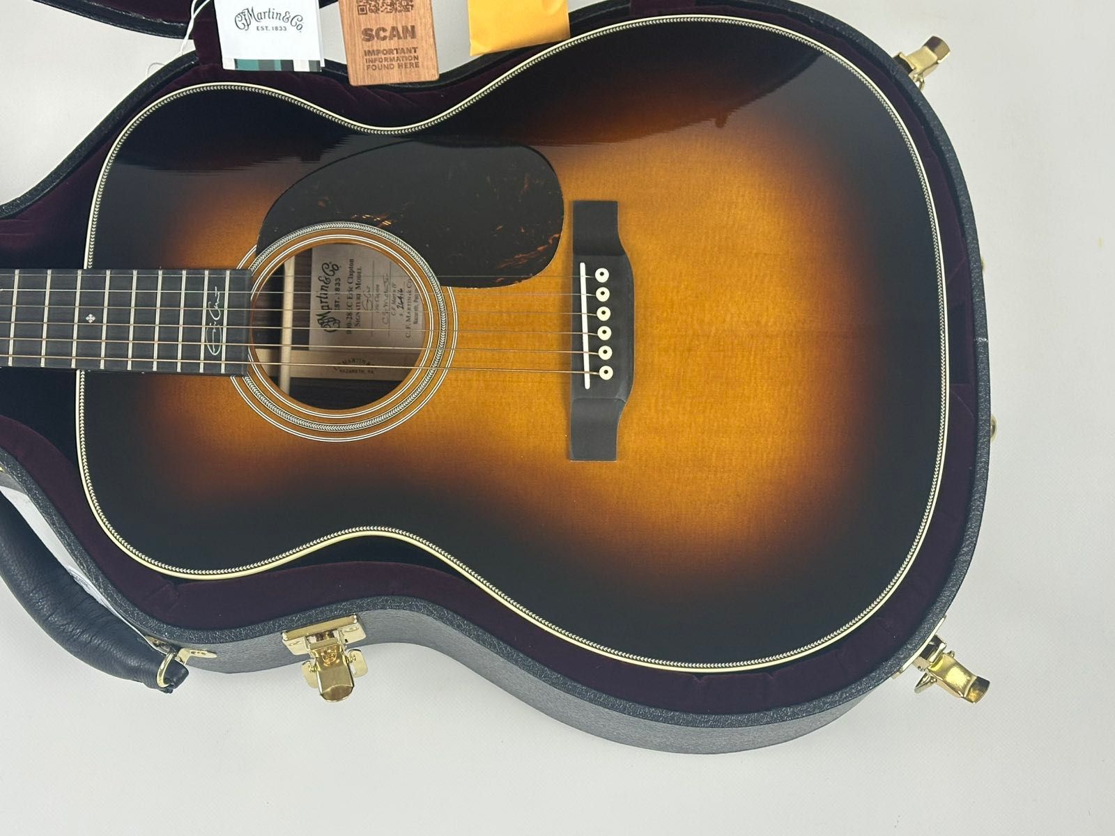 2024 Martin 000-28EC Eric Clapton Signature (New!, Sunburst, 4450$)