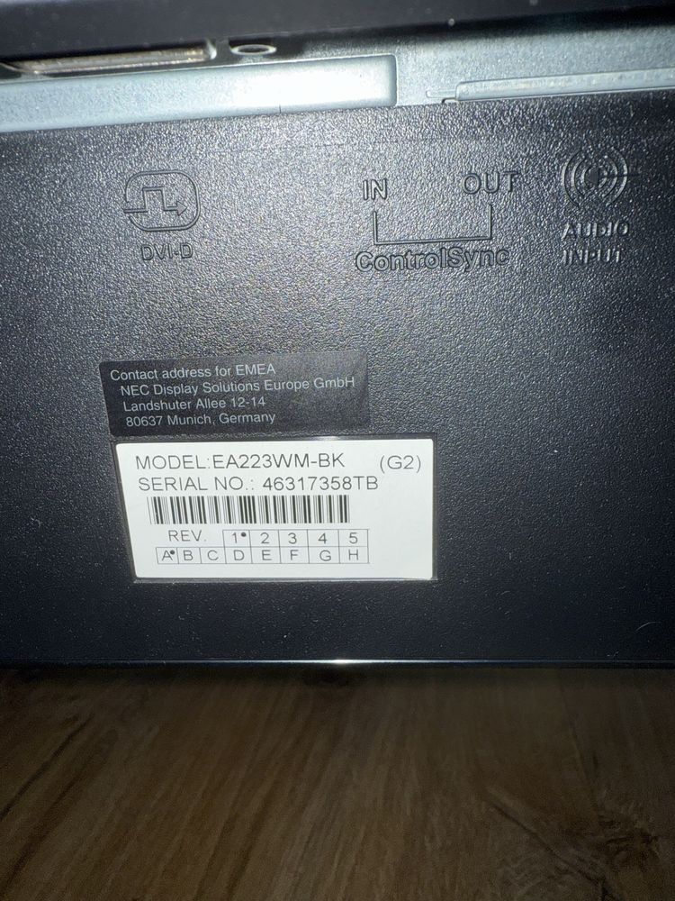 Monitor NEC EA223WM