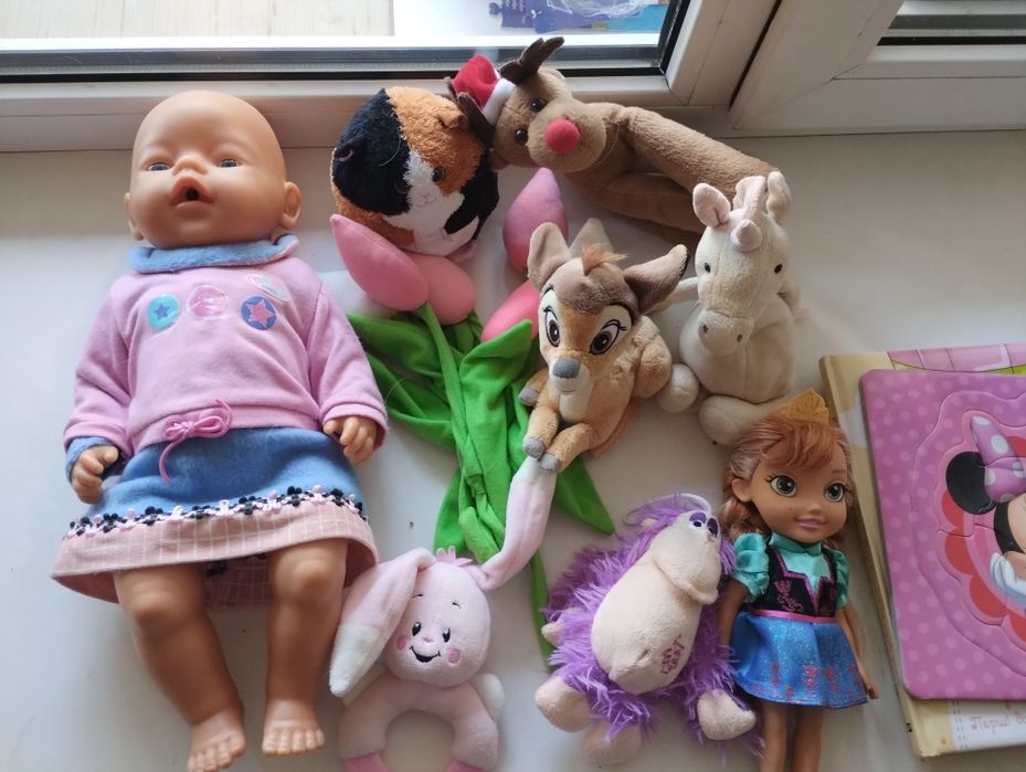 Іграшки, ціна за всі