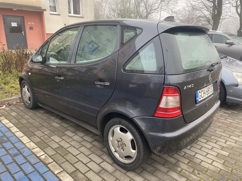 Mercedes klasa A Elegance 2001 r, jeździ, szarpie