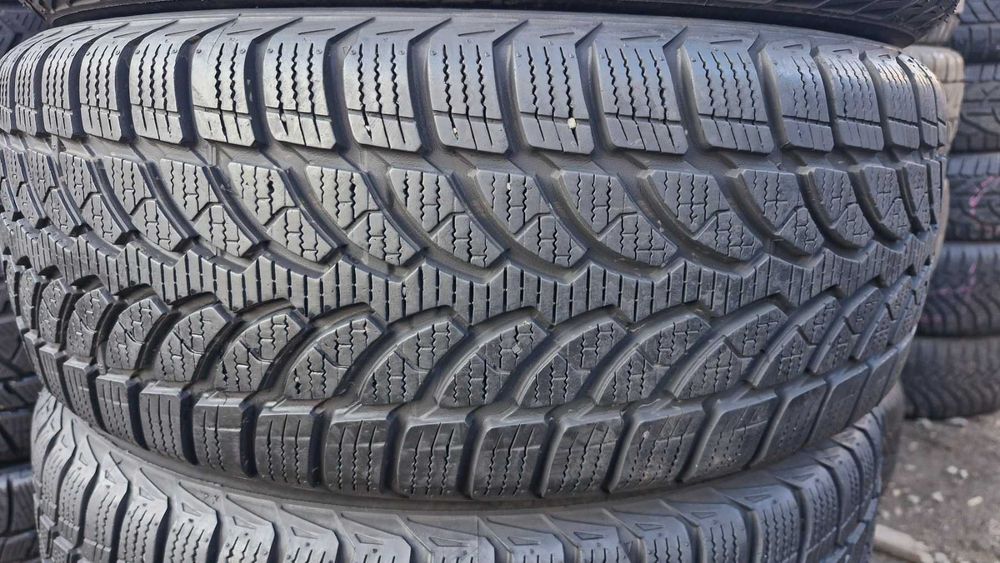 Bridgestone Blizzak 205 55 R16(Зима)Шиномонтаж Дружківська 12