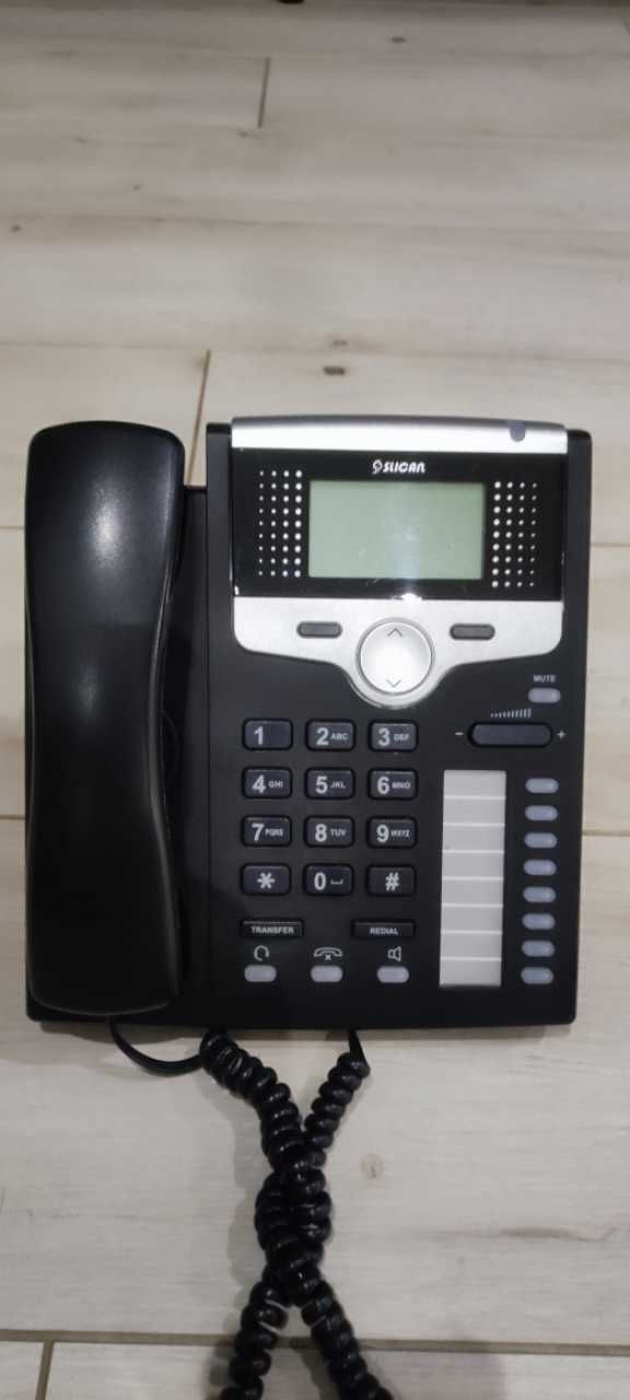 Telefony stacjonarne Polycom, Mitel, Silicar - łącznie 76 szt.