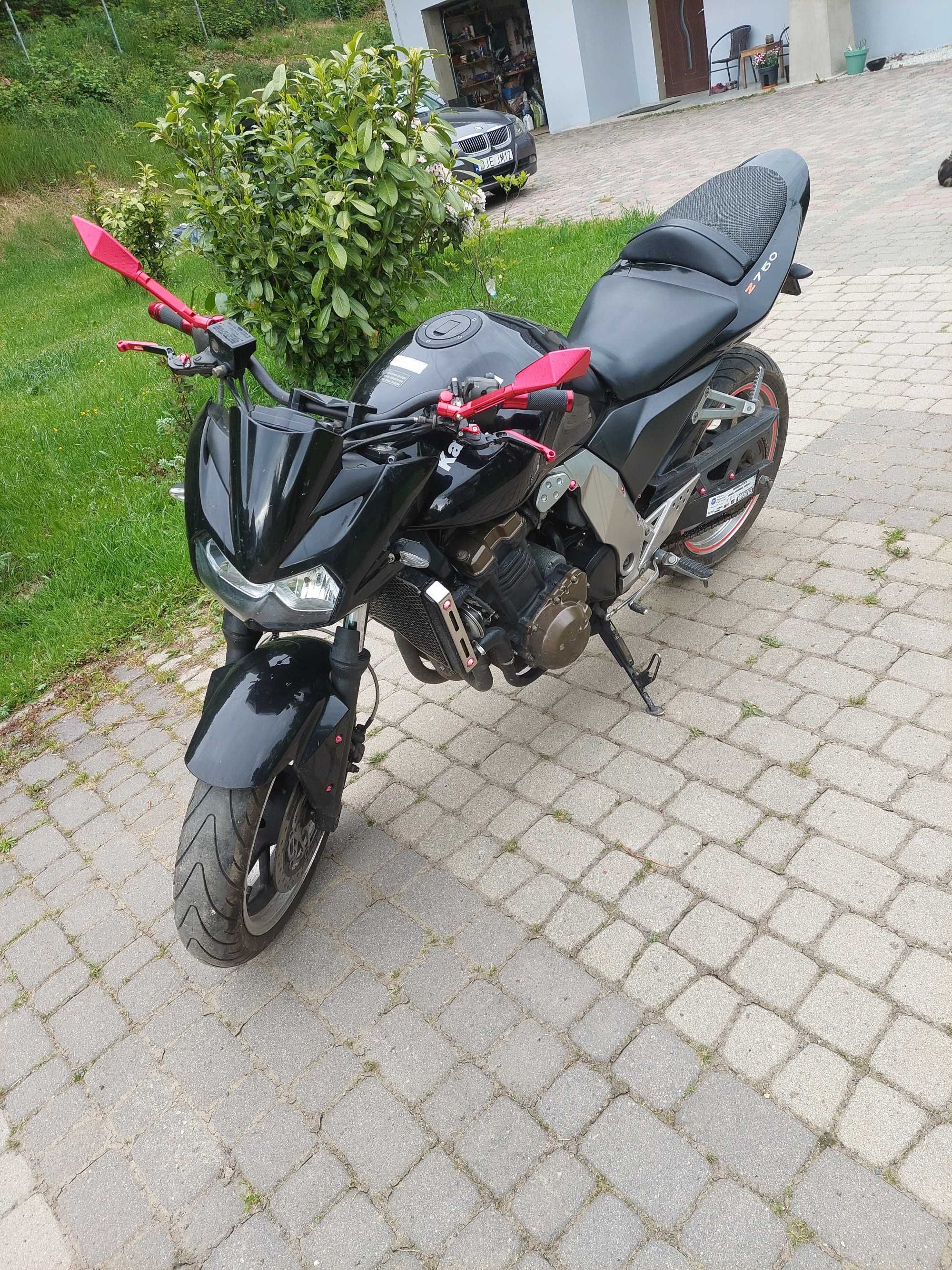 Kawasaki z750 neked