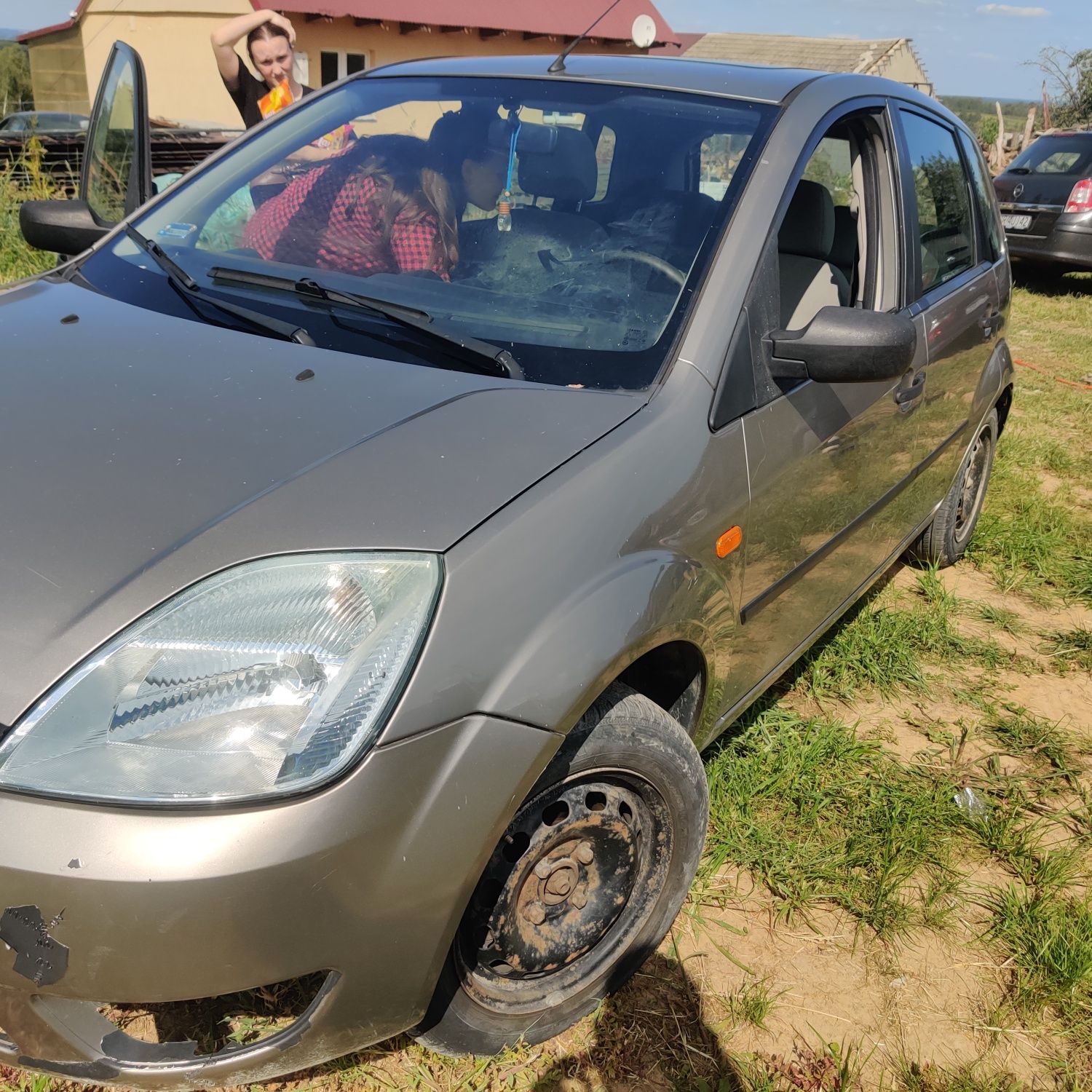 Sprzedam forda fiesta MK6 1.3