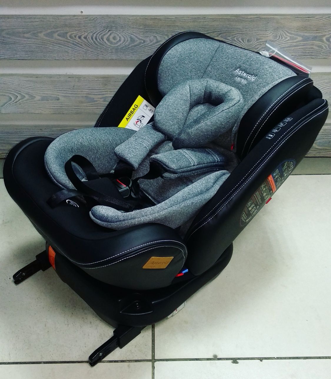 Детское автокресло Carrello Asteroid Isofix 0-36 кг Автокрісло