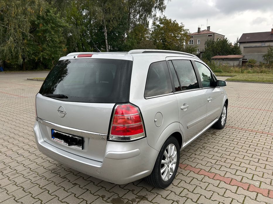 Opel Zafira B 1.8 benzyna 7osobowa