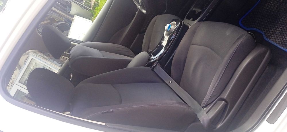 продам Nissan Leaf 2014 24kWt I покоління (FL)