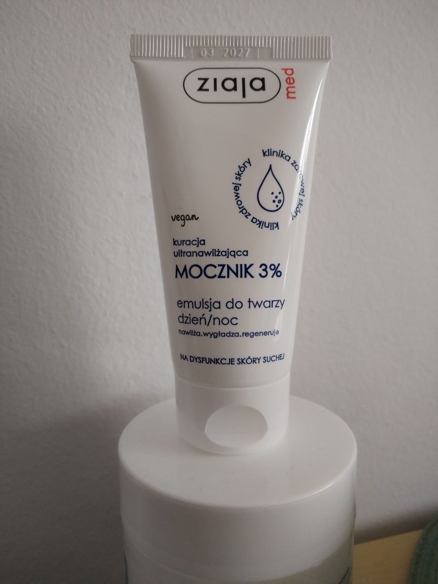 Ziaja vegan, kuracja ultra nawilżająca, mocznik 3%, 50ml