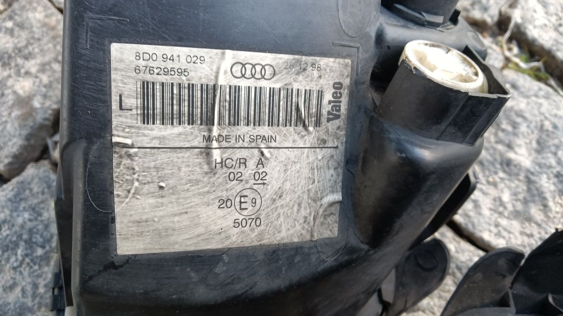 Ótica Audi A4 b5 farol 1997