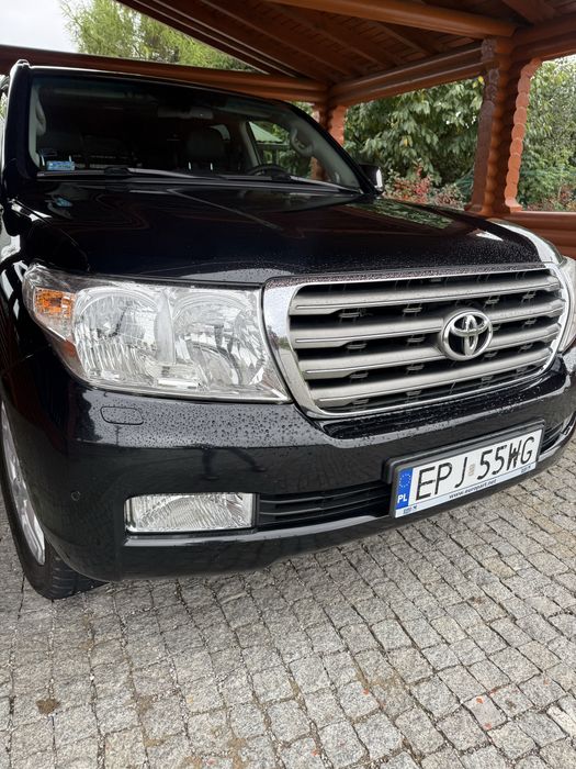 Toyota Land Cruiser V8 2010