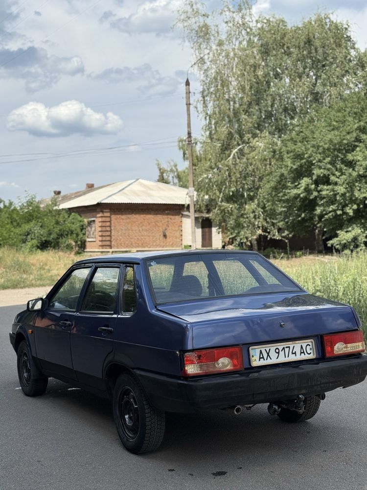 Продам ваз 21099 1.6 инжектор