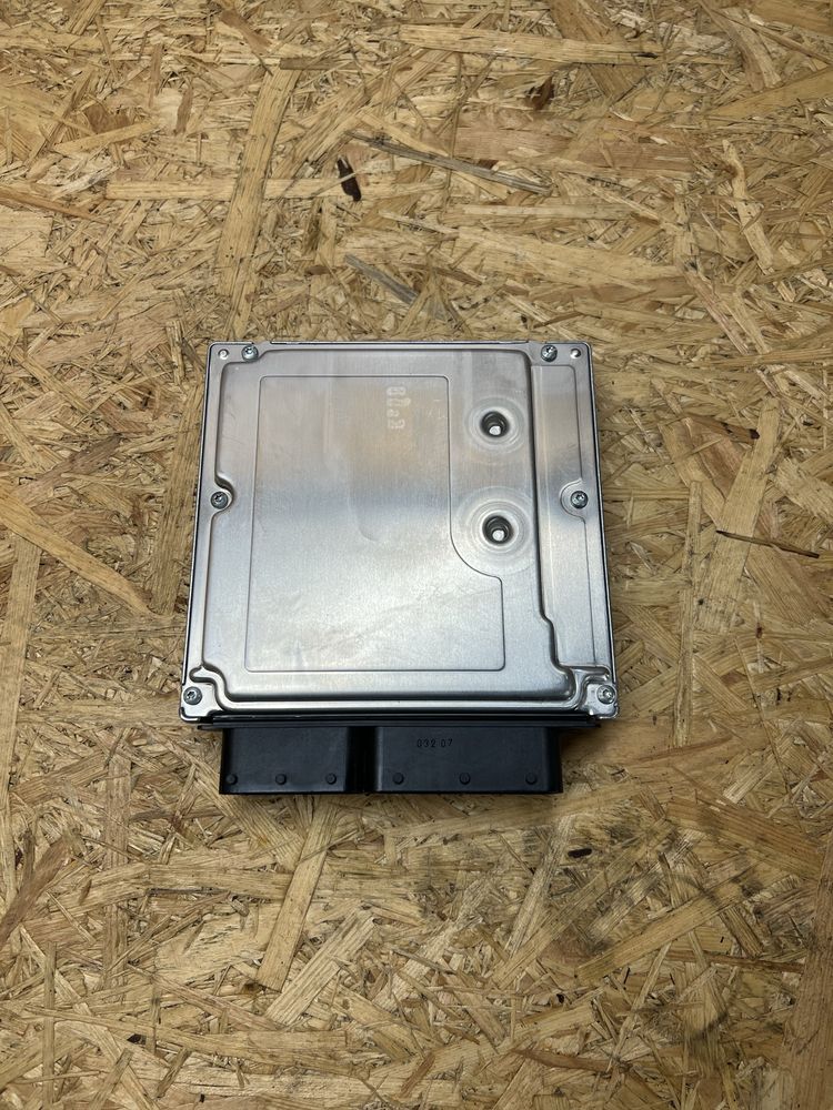 Sterownik Komputer Silnika BMW X3 E83 2.0d n47