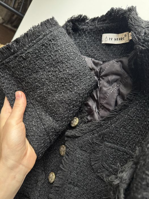 Піджак жіночий, твідовий, чорного кольору, теплий, розмір S та M