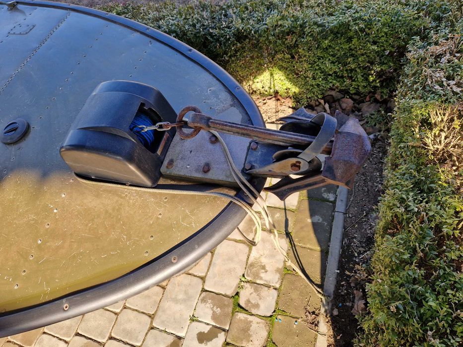 човен Днепр, мотор 60 к.с.