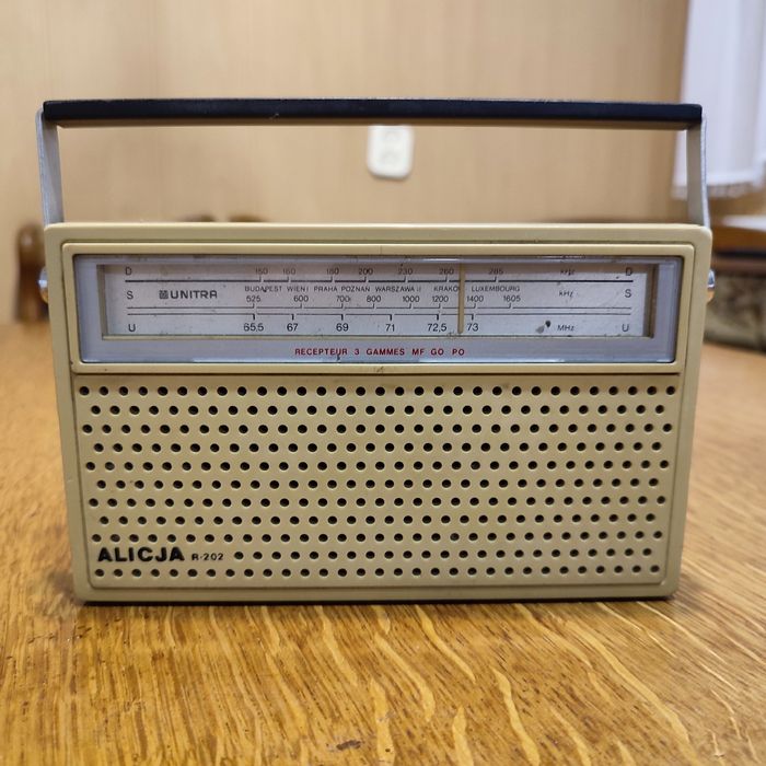 Stare radio unitra Alicja R-202
