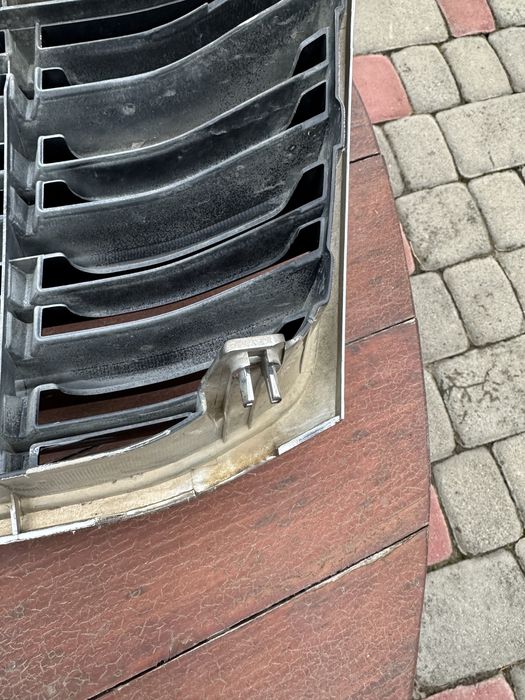 решітка land cruiser 100 оригінал