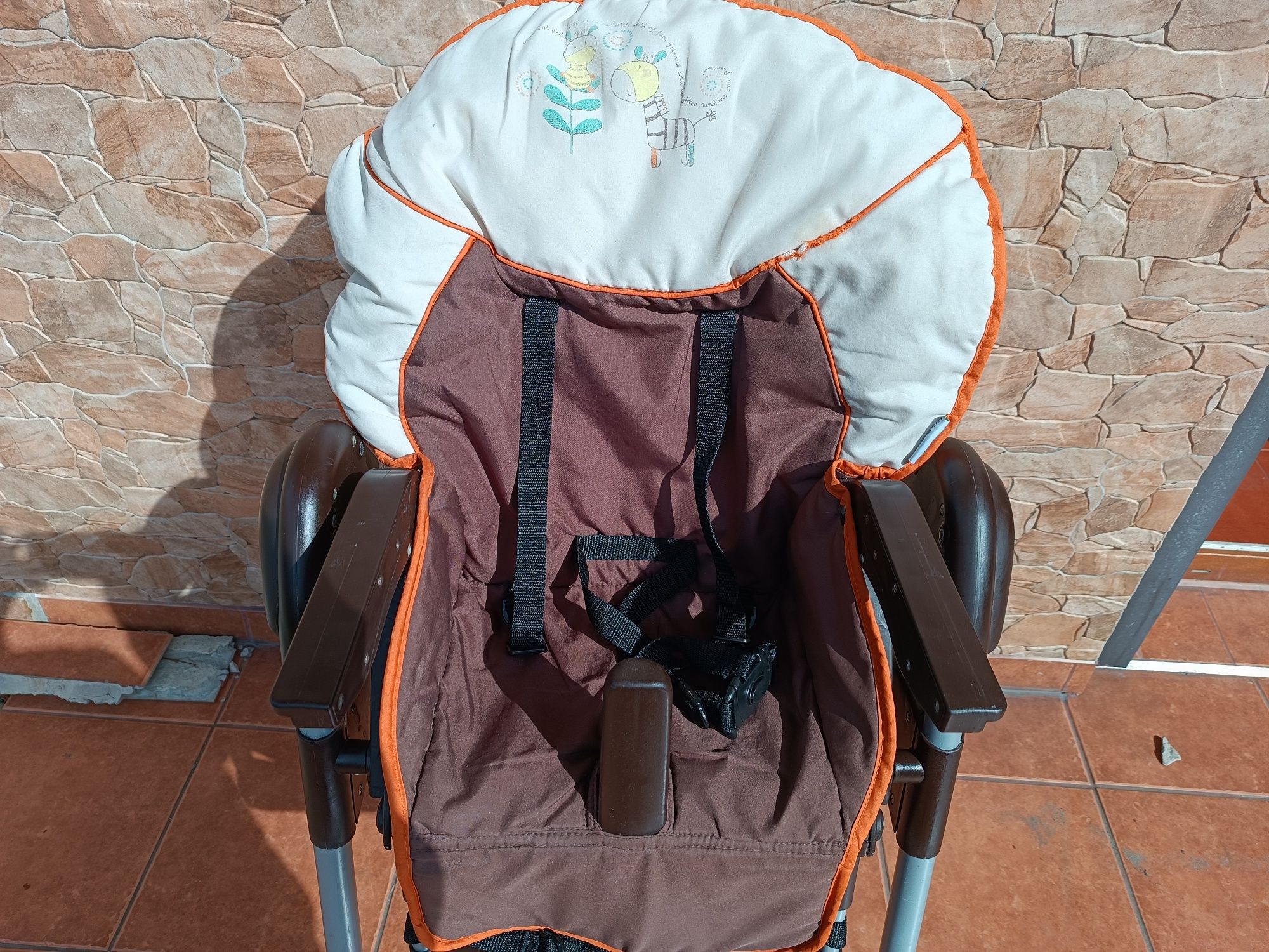 Wysokie krzesło / krzesełko do karmienia dla dziecka - HAUCK