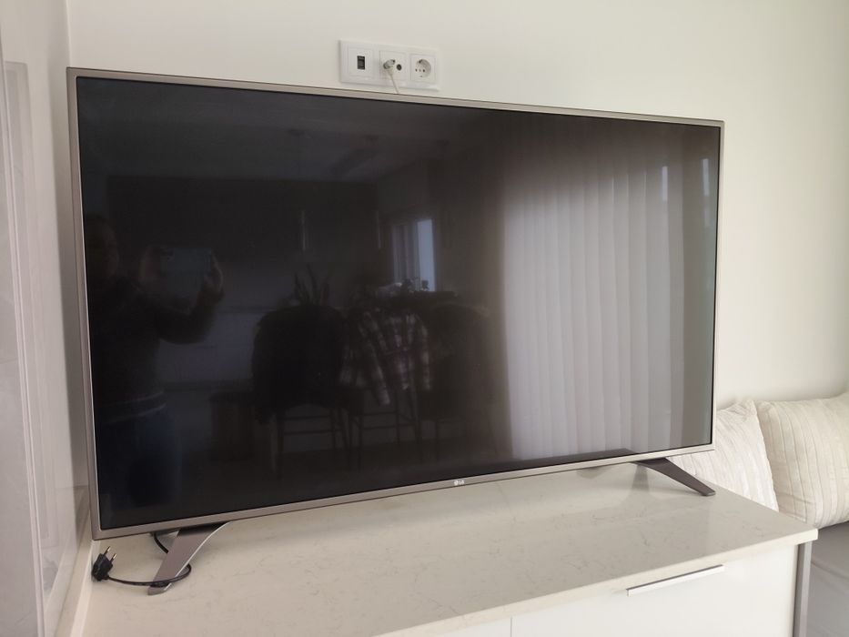 LCD LG 55 polegadas (com avaria)