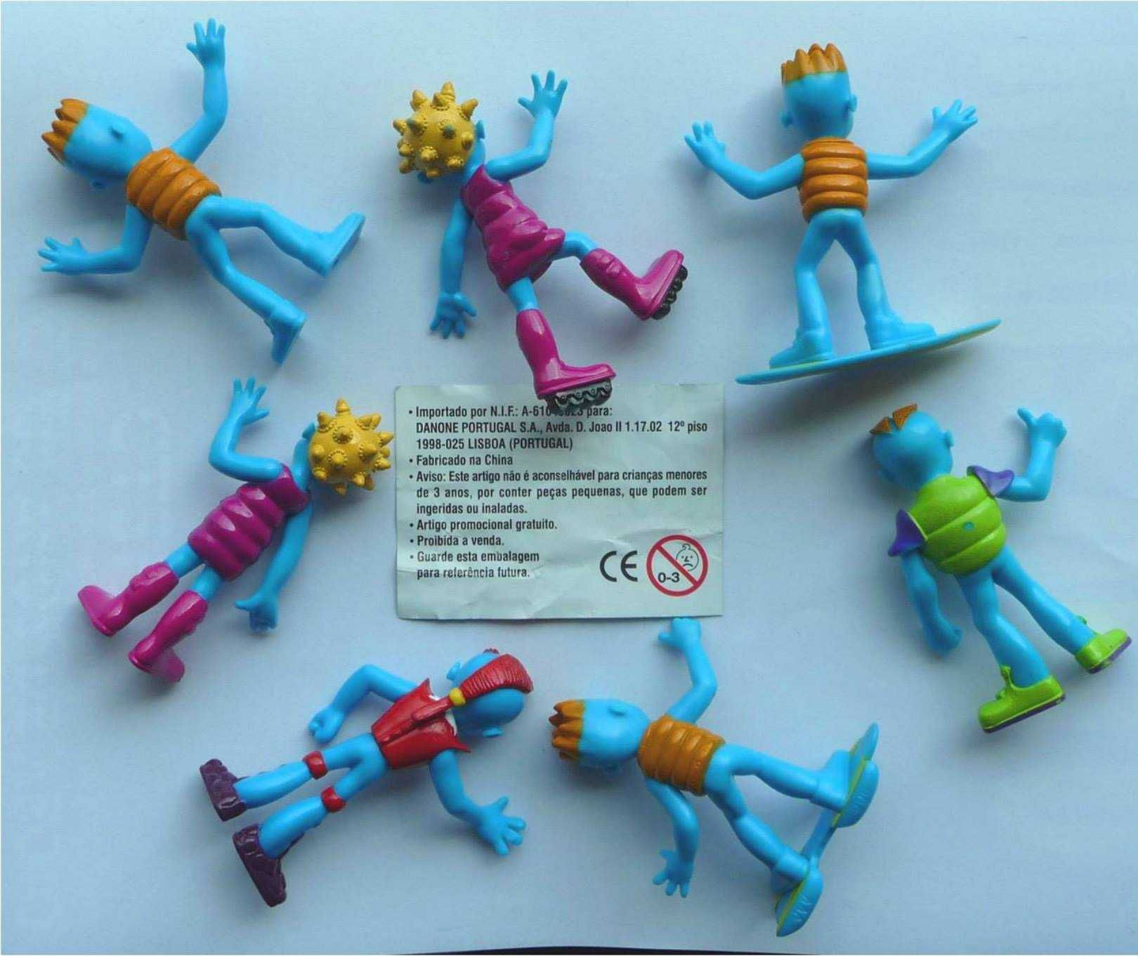 Coleção completa figuras brinde DANONE