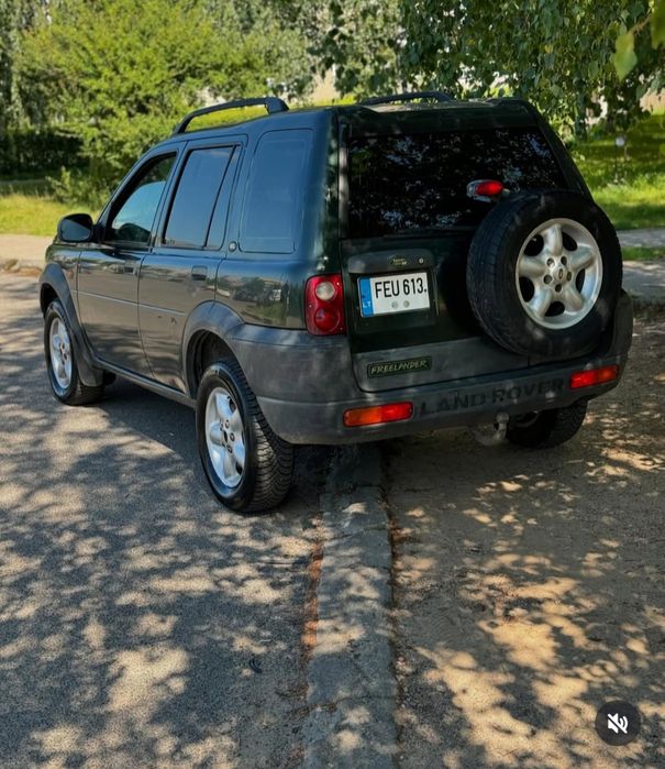 Фрілендер 1  на повному ходу