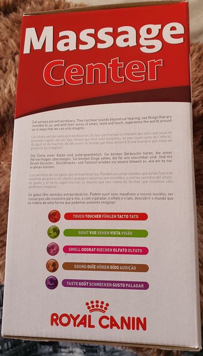 Royal Canin Massage Center.
