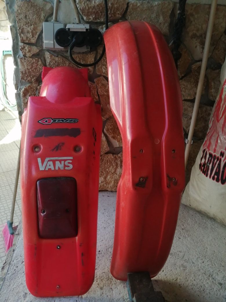 Guarda lamas ORIGINAIS Honda XR.