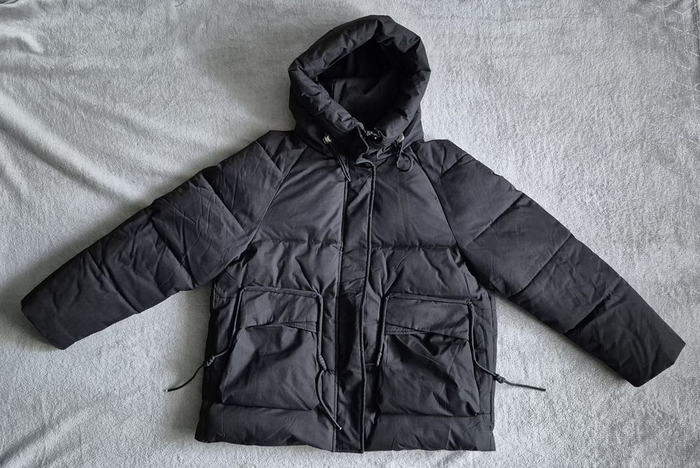 Жіноча зимова куртка