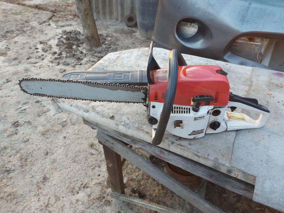 Бензопила Мастер, б/в, з новою циліндро-поршневою групою