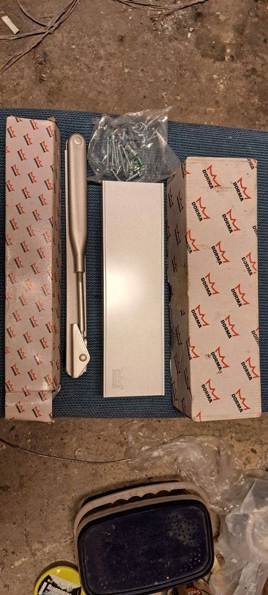Sprzedam samozamykacz Dorma TS71