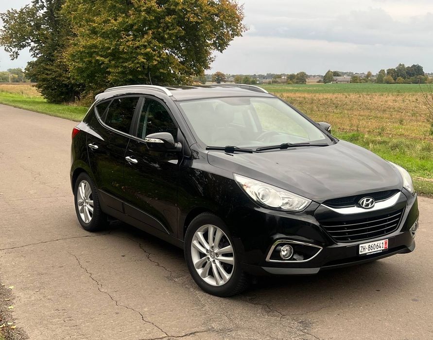 HYUNDAI IX35 2  л Диз Ідеальний стан.