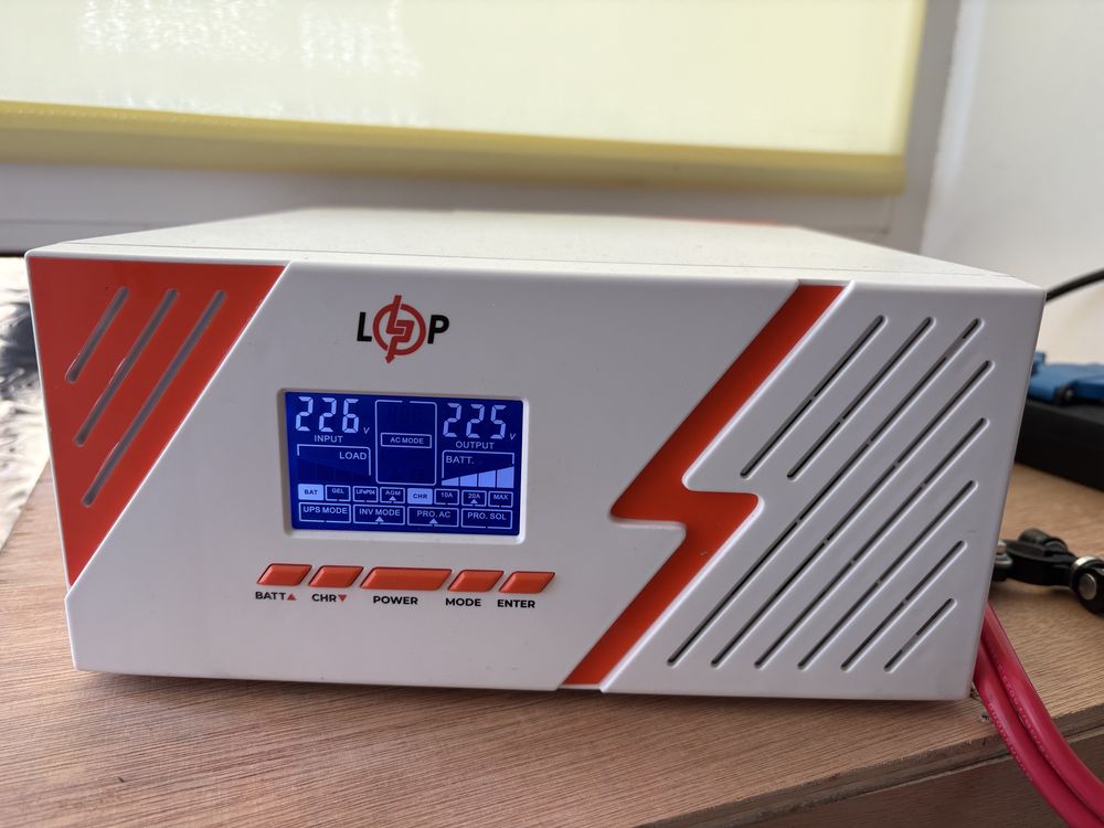 Інвертор Logicpower LPM-PSW-1500VA (1050W) 12V + АКБ