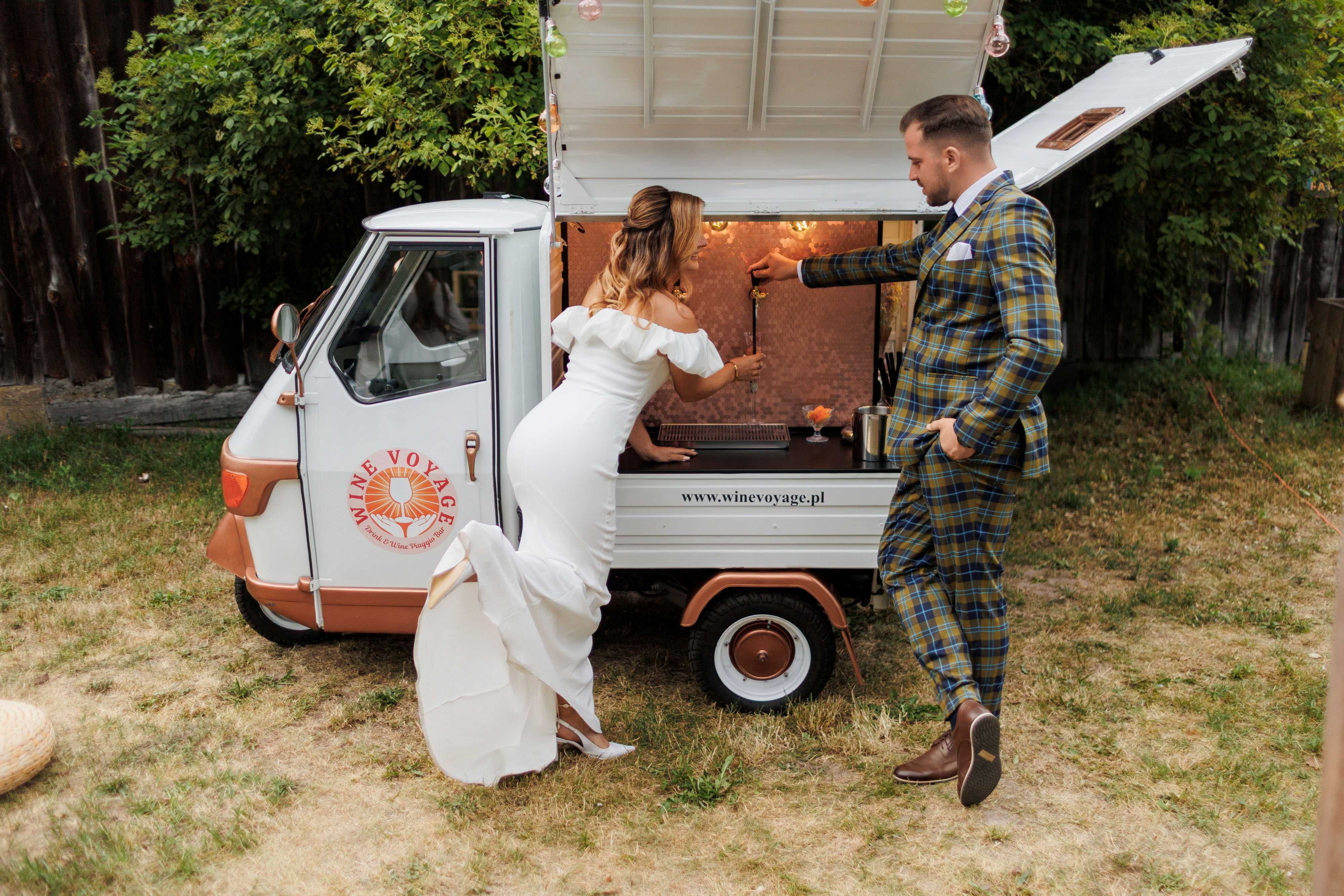 Prosecco van- mobilny bar WineVoyage