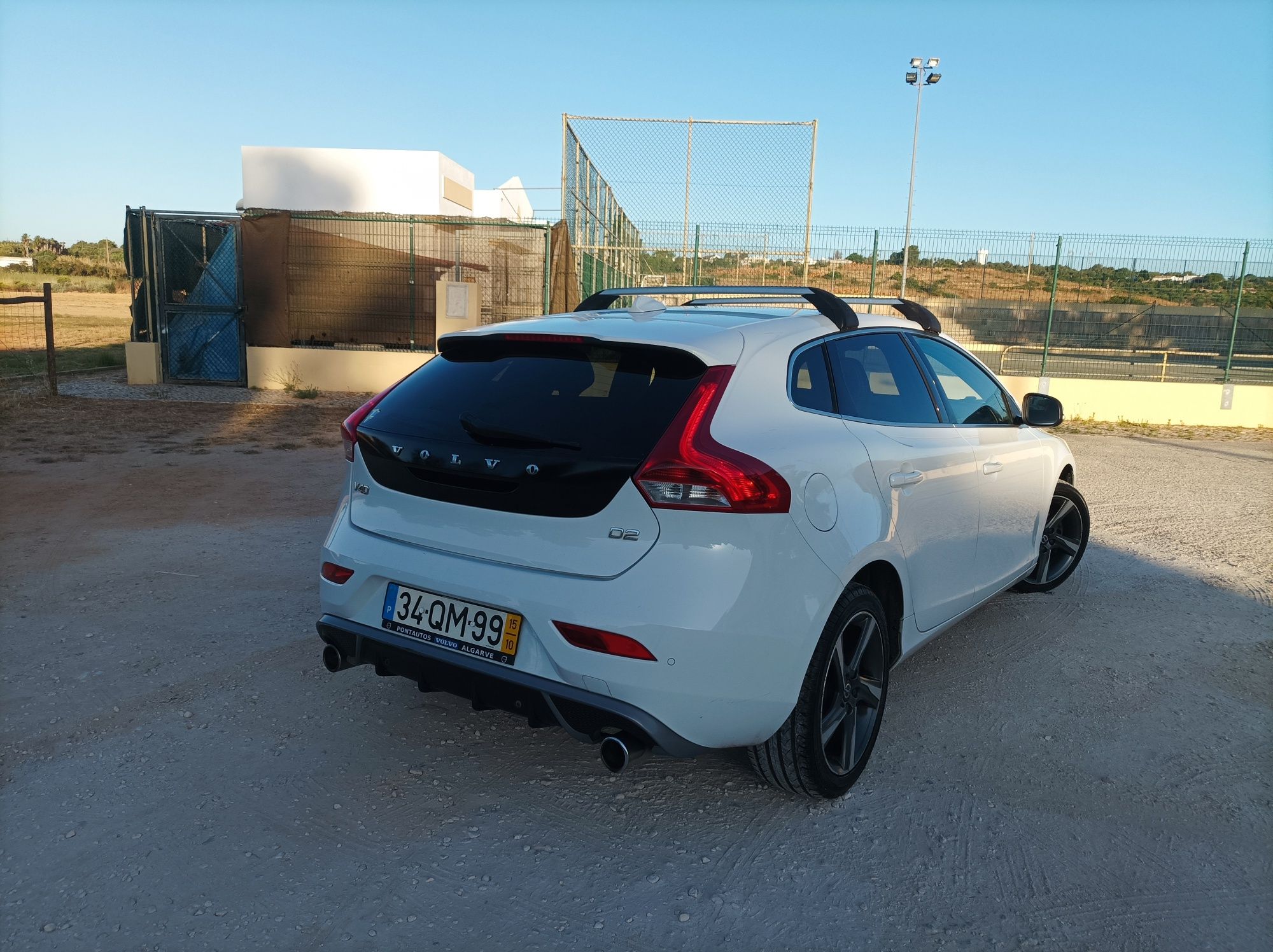 Volvo V40 R-Design D2 2.0 2015