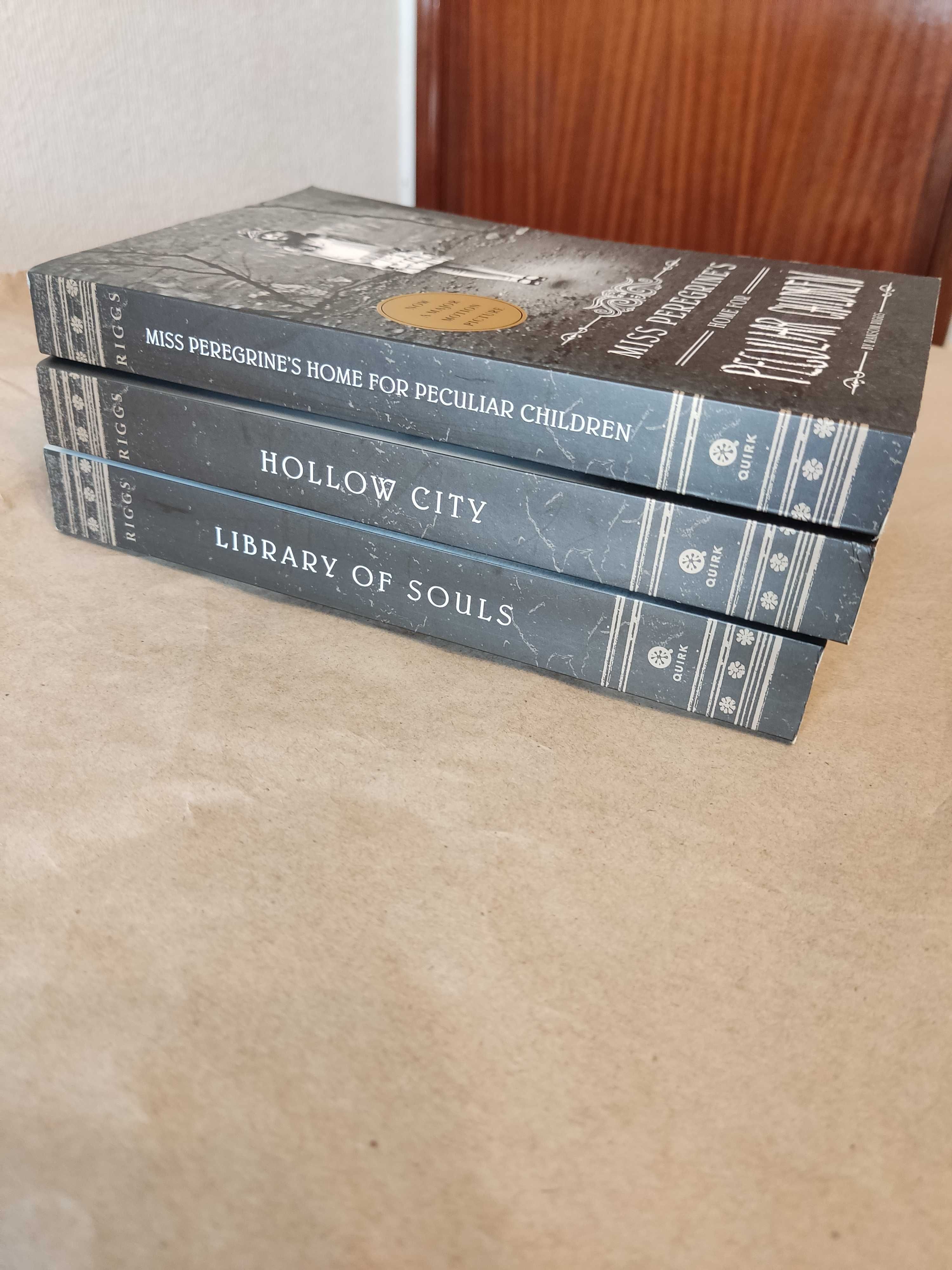Miss Peregrine's Home Peculiar Children Hollow City Library of Souls