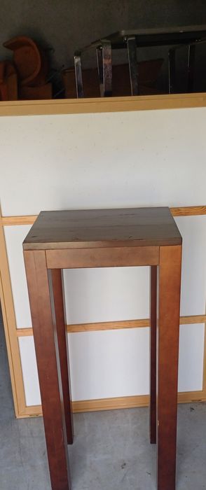 Stół drewniany, stolik kawowy wysoki, bistro, kawiarnia