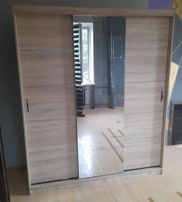 Szafa przesuwna 180cm rio 3 z lustrem