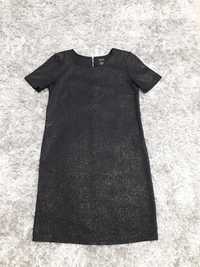 Czarna sukienka ze srebrnymi drobinkami