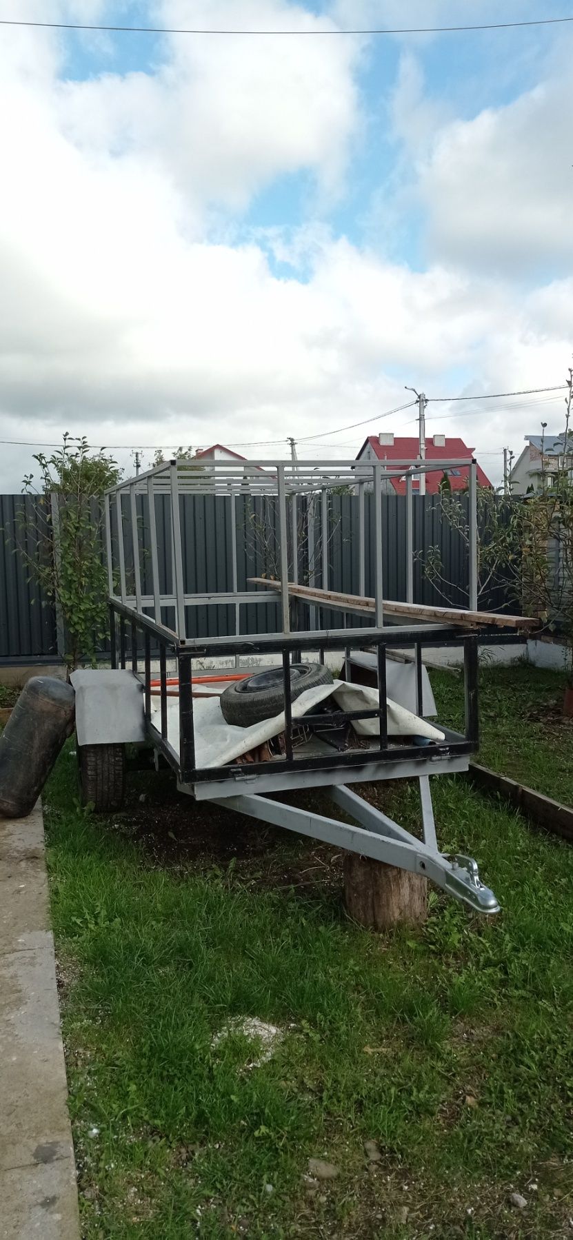 Прицеп до авто з документами
