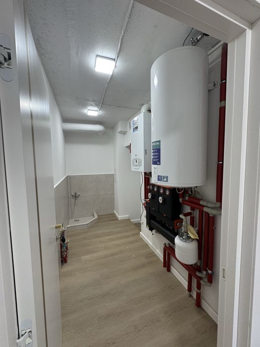 Продаж під Клініку Навчальний заклад БЛИЖНЯ РОЩА