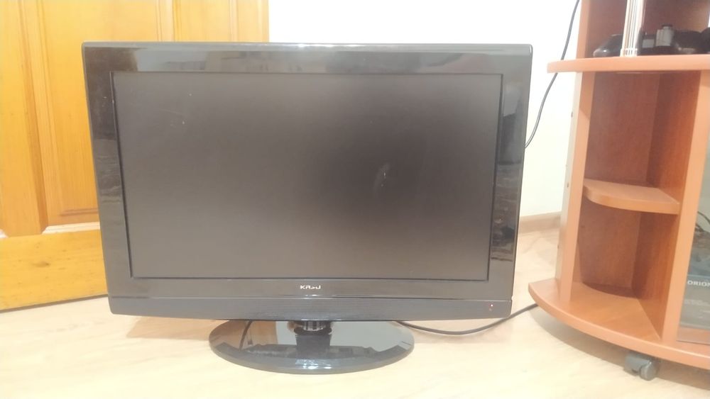 Телевізор марки IKASU, 26 дюймів, модель DV072190.