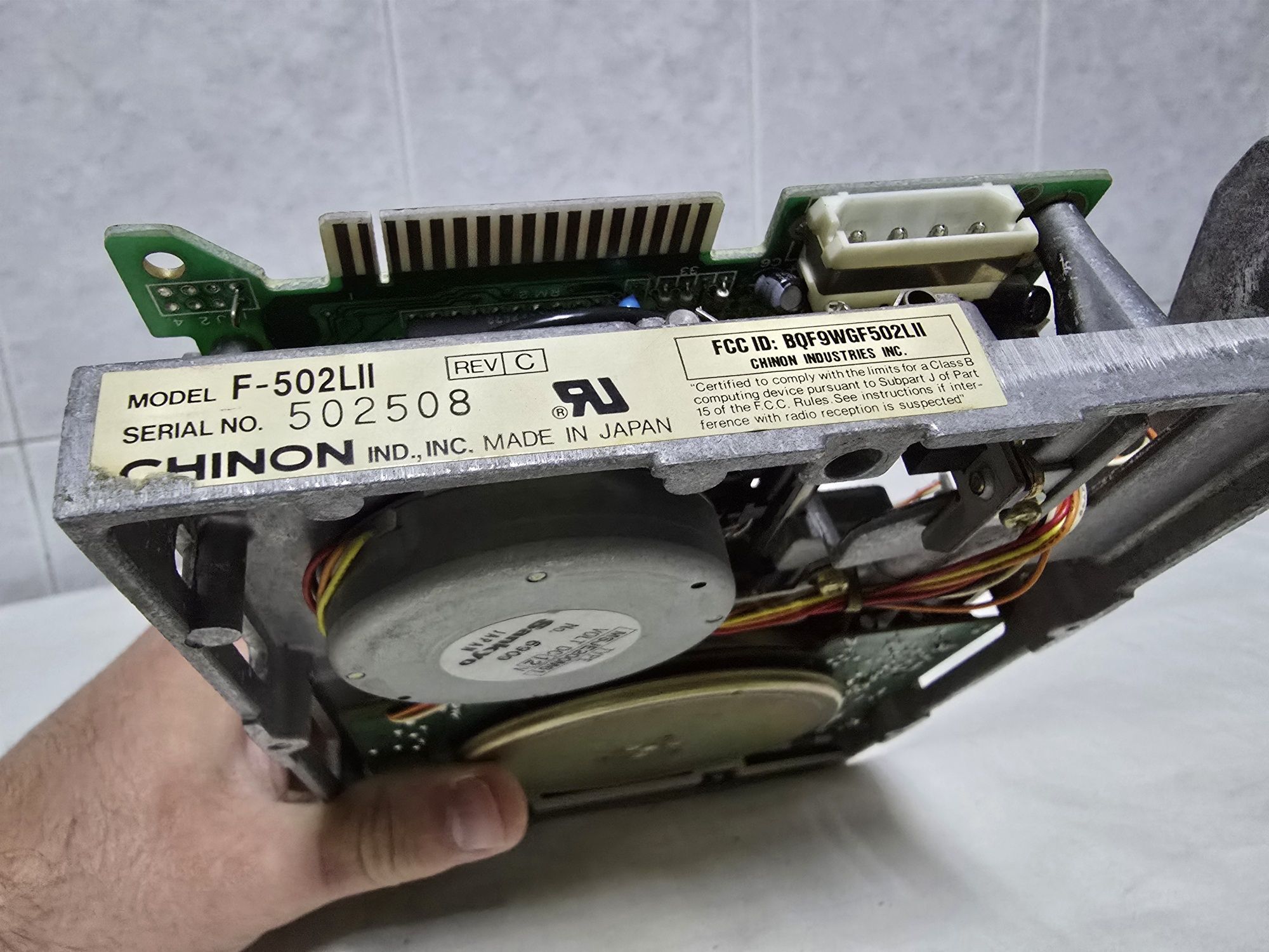 Drive 5.25" disquetes Chinon F502L