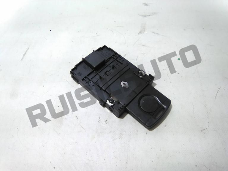 Leitor De Cartão 2859_09828r Renault Megane Iii Coupe  [2008_20
