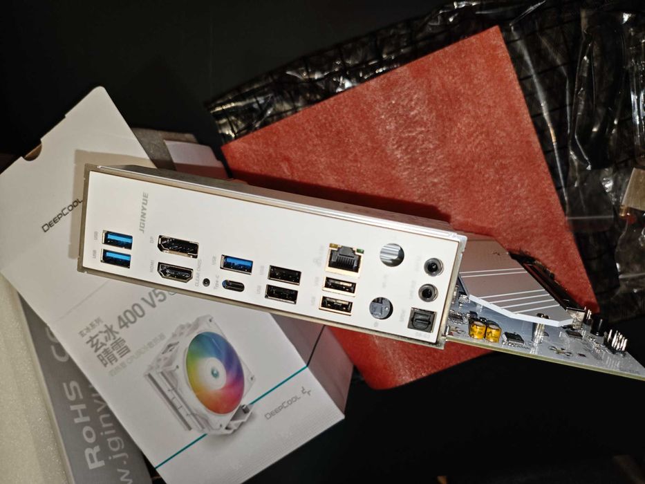 AM5 B650M Snow Dream| AMD Ryzen 5 7500f|DDR5 32gb(2x16)|кулер комплект