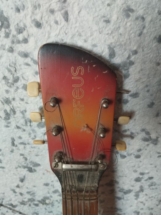 Продам акустичну гітару orfeus