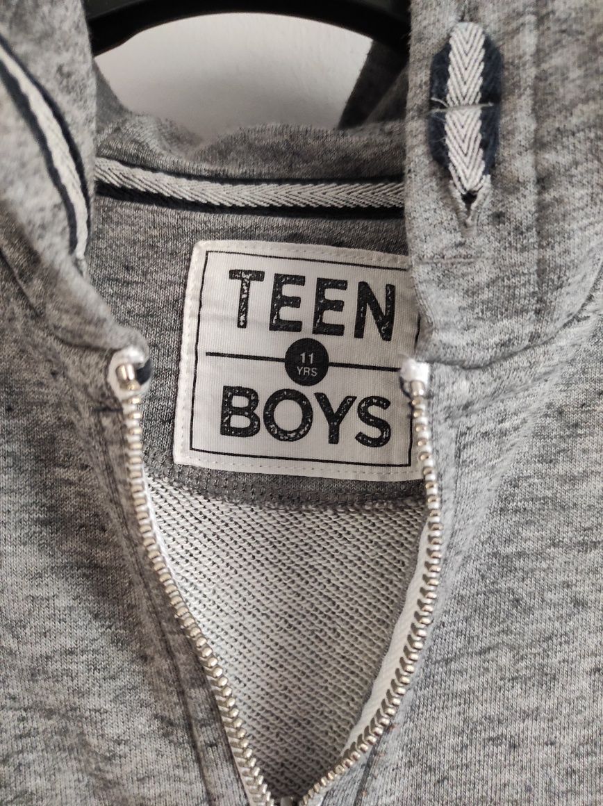 Bluza z kapturem  teen Boys  152
Długość c