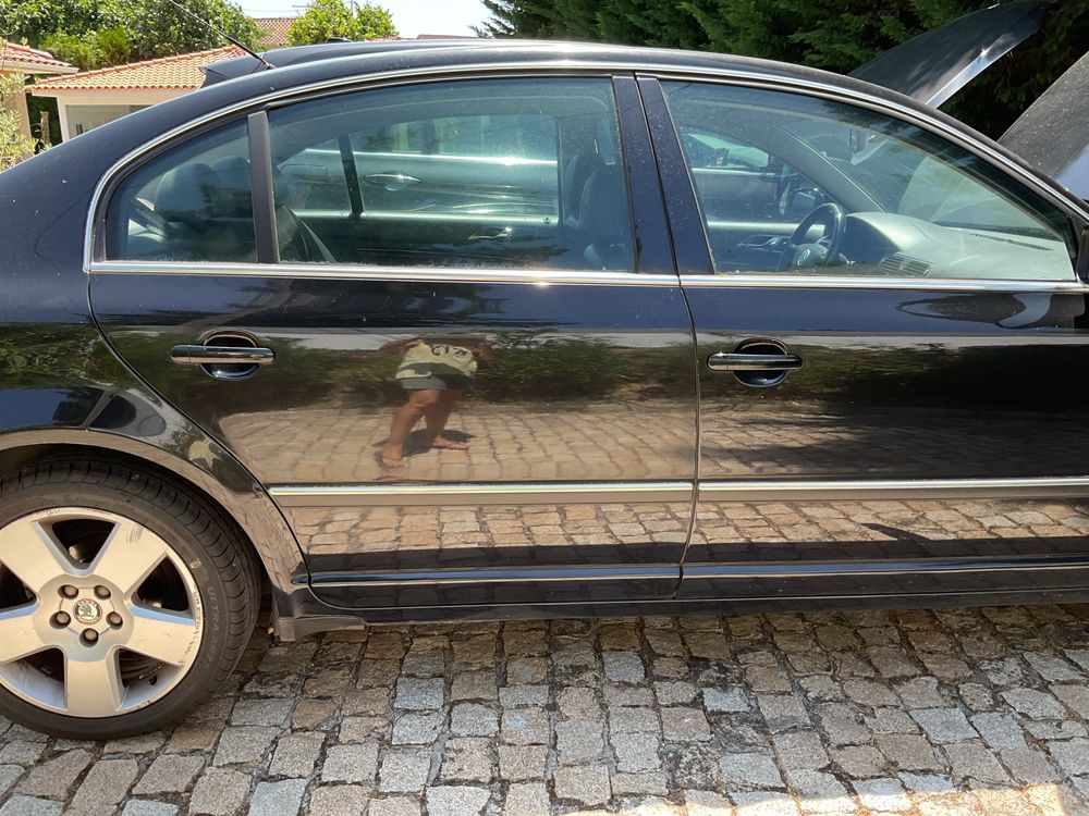 Skoda Superb elegance 1900, com todos os extras com 278.000 km