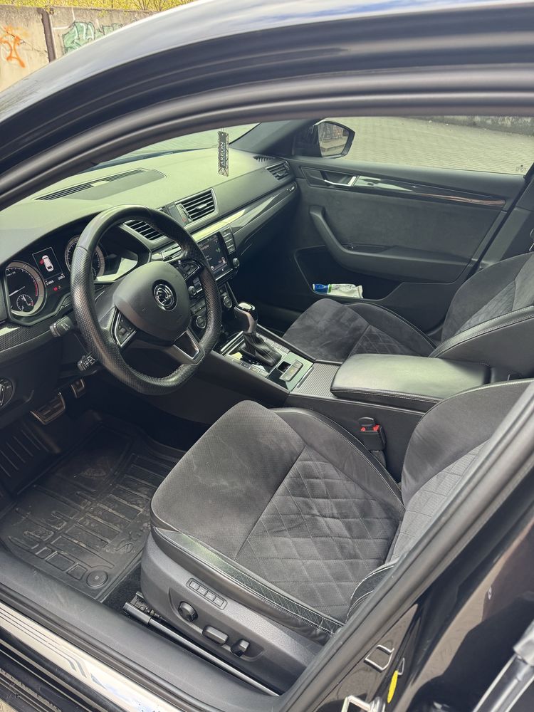 Skoda Superb sporline Шкода суперб